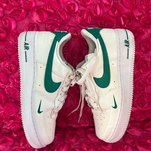 Wmns Air Force 1 '07 SE '40th Anniversary - Picture 3 of 14